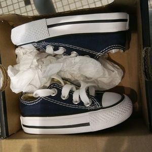 Low top converse